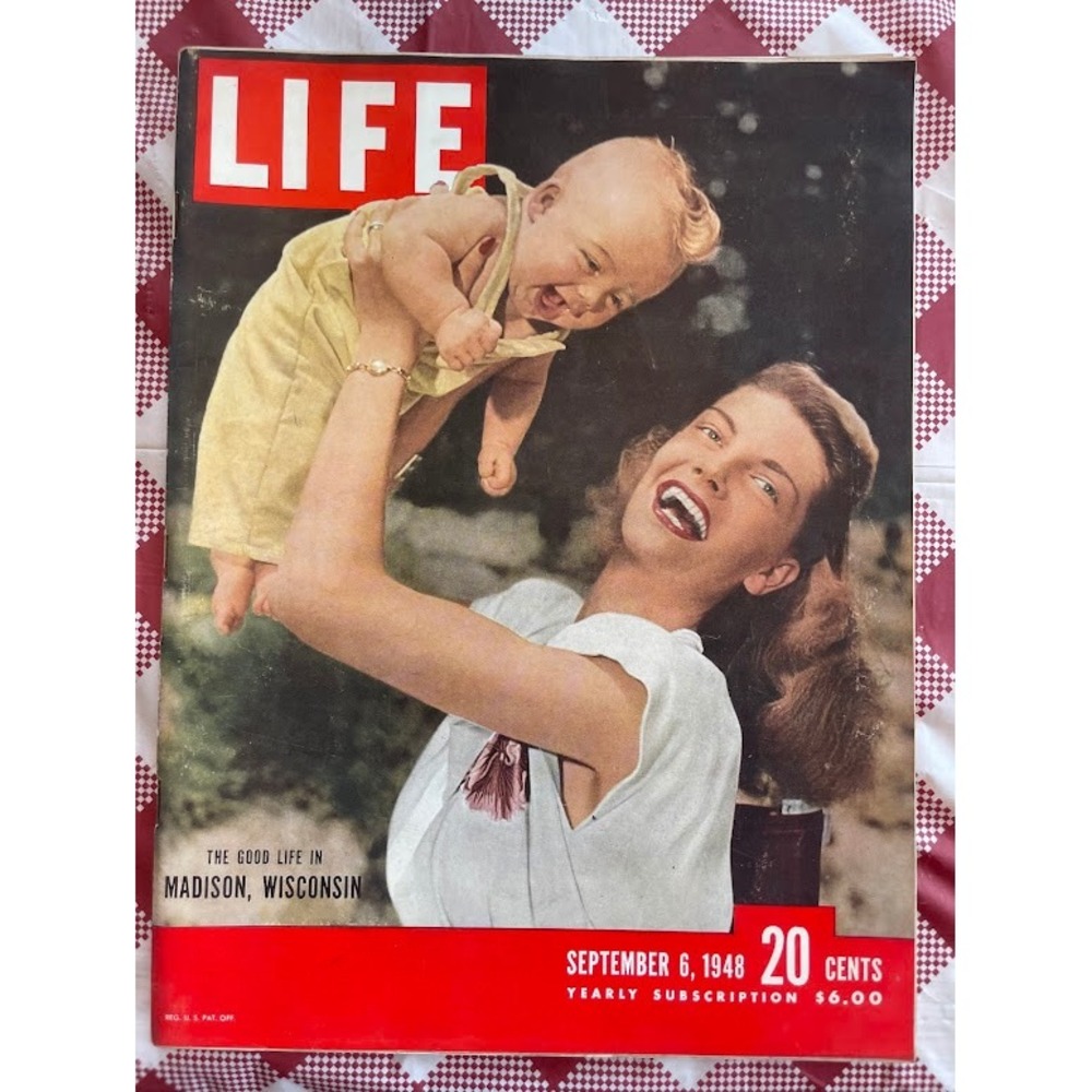 Life Magazine September 6 1948 Madison Wisconsin Alger Hiss Berlin NO LABEL